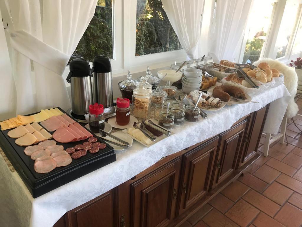 Pousada Chateau Colinas Campos do Jordão Kültér fotó